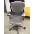  Aeron Ergonomic Mesh  Chair Charcoal Base And Arms  